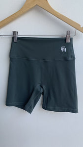 Pre-Owned First Health Grey/Green Biker Shorts- Size 6