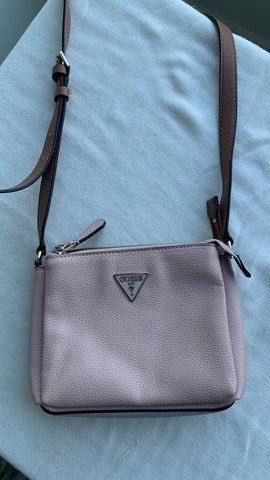 Pre-Owned Guess Pink/Brown Pebbled Crossbody