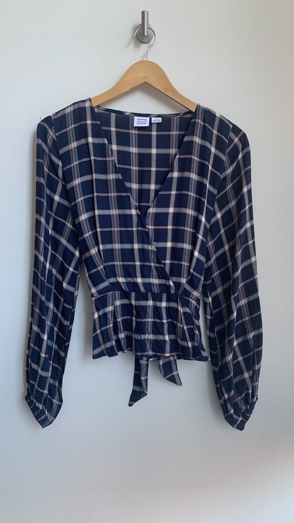 Pre-Owned Some Days Lovin' Blue/Pink Plaid Long Sleeve Faux Wrap Top - Size Small