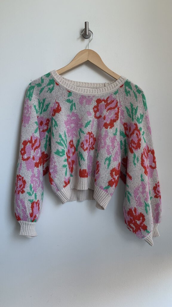 Pre-Owned Saltwater Luxe Cream Floral Print Cropped Sweater - Size Small (NWT)