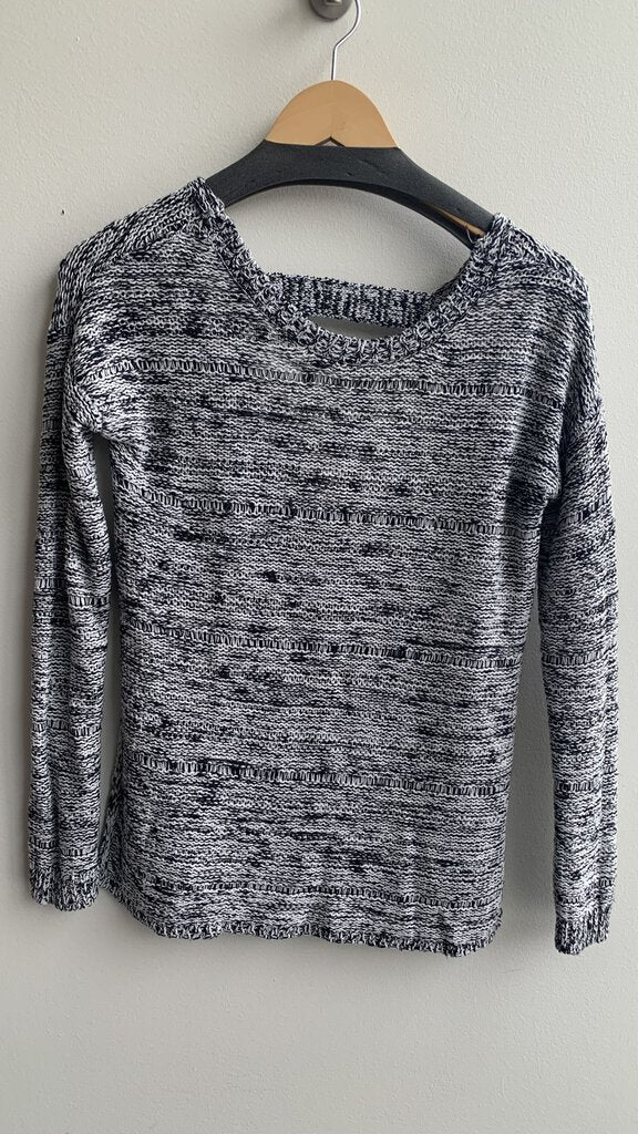 Pre-Owned BB Dakota Black/White Knit Cut-Out Back Sweater - Size X-Small