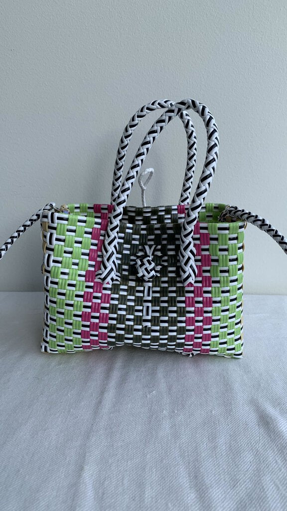 Pre-Owned Multi Coloured Plastic Woven Rectangle Purse