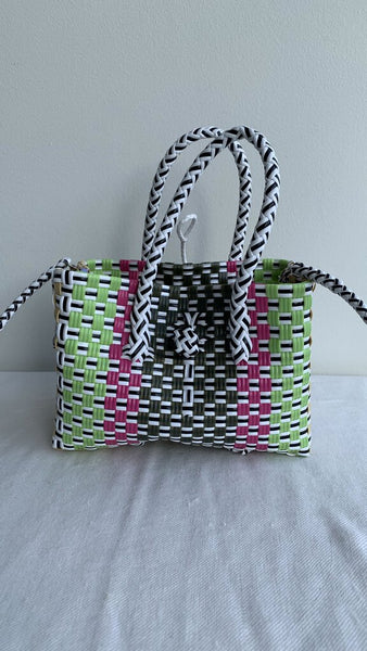 Pre-Owned Multi Coloured Plastic Woven Rectangle Purse