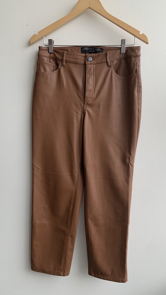 Pre-Owned RW&Co Brown Faux Leather Pants- Size 28