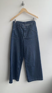 Pre-Owned Calvin Klein Jeans Dark Blue Wide Leg Short Jeans- Size 6