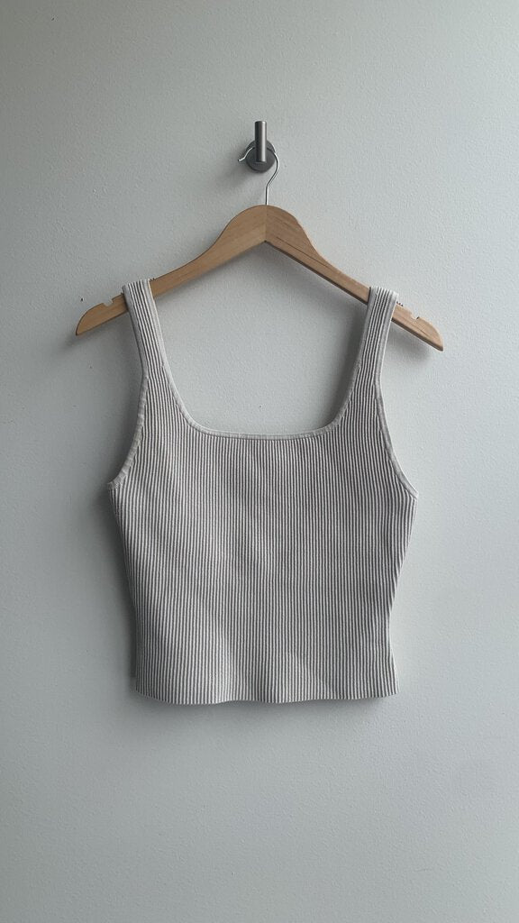 Pre-Owned Babaton Cream Ribbed Cropped Tank Top- Size Medium