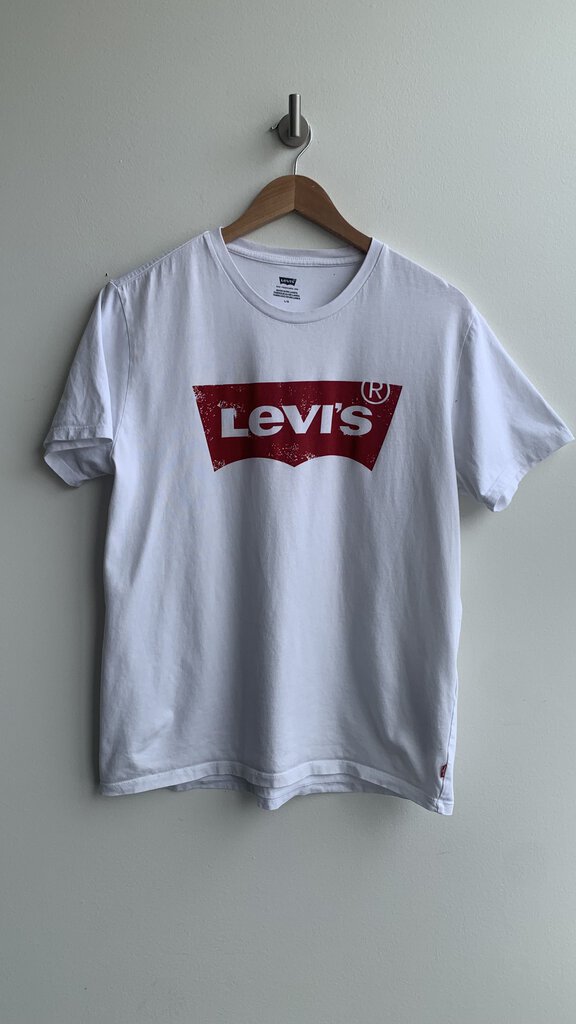 Pre-Owned Levi's White Logo Tee- Size Large