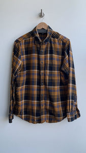 Pre-Owned Uniqlo Brown Plaid Button Up Top- Size Large