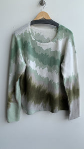 Pre-Owned Charlie B Cream/Green Watermark Reversible Sweater- Size Large (Estimated)