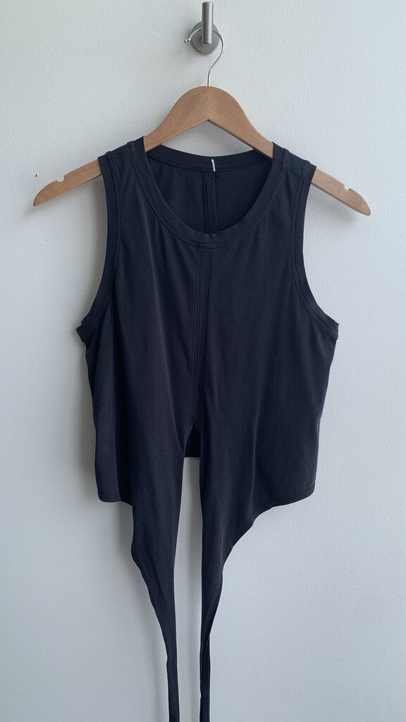 Pre-Owned Lululemon Black Cropped Front Tie Wrap Tank Top- Size Small (Estimated)