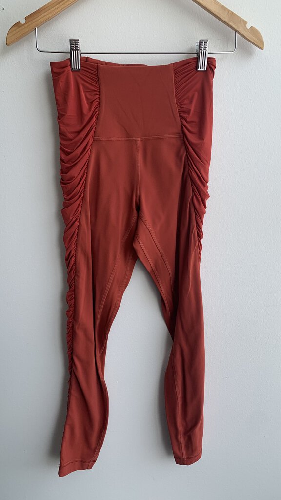 Pre-Owned Lululemon Red Side Soft Ruched Legging- Size 6