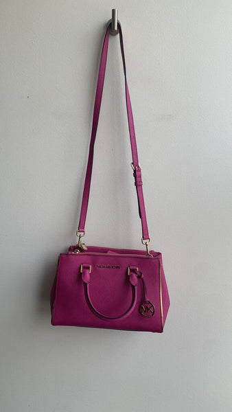 Pre-Owned Michael Kors Fuschia Two Zipper Compartment Open Middle Satchel Crossbody Handbag