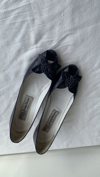 Pre-Owned Evan Picone Navy Floral Decal Peep Toe Leather Heels - Size 7.5