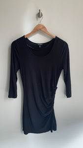 Pre-Owned Le Chateau Black 3/4 Sleeve Ruched Side Dress- Size Small