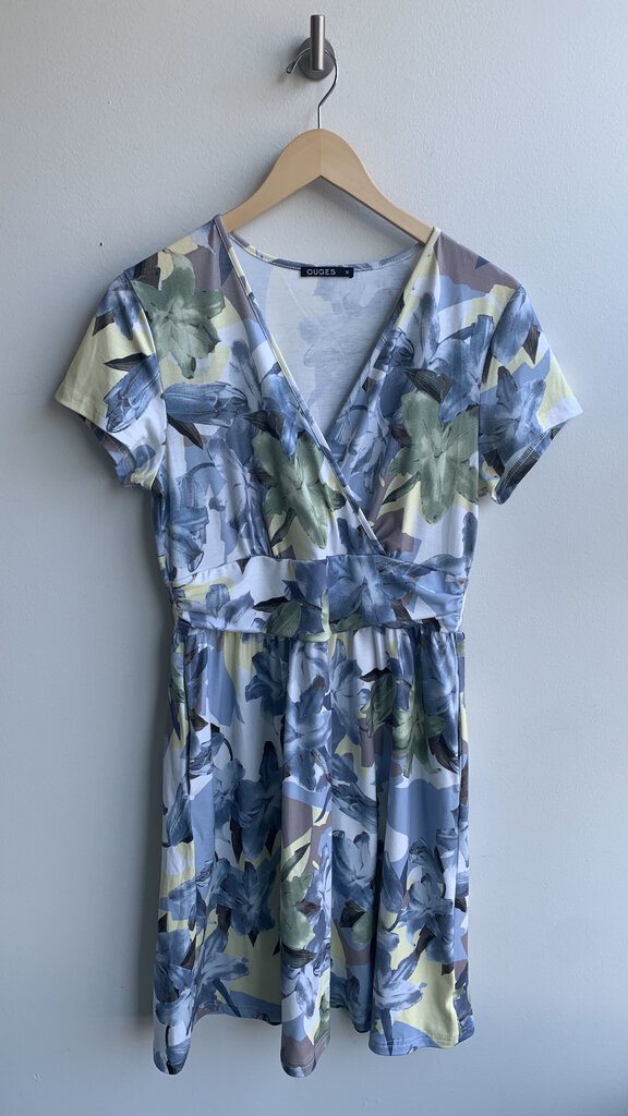 Pre-Owned Ouges Blue/Green Floral Printed Cap Sleeve Dress - Size Medium