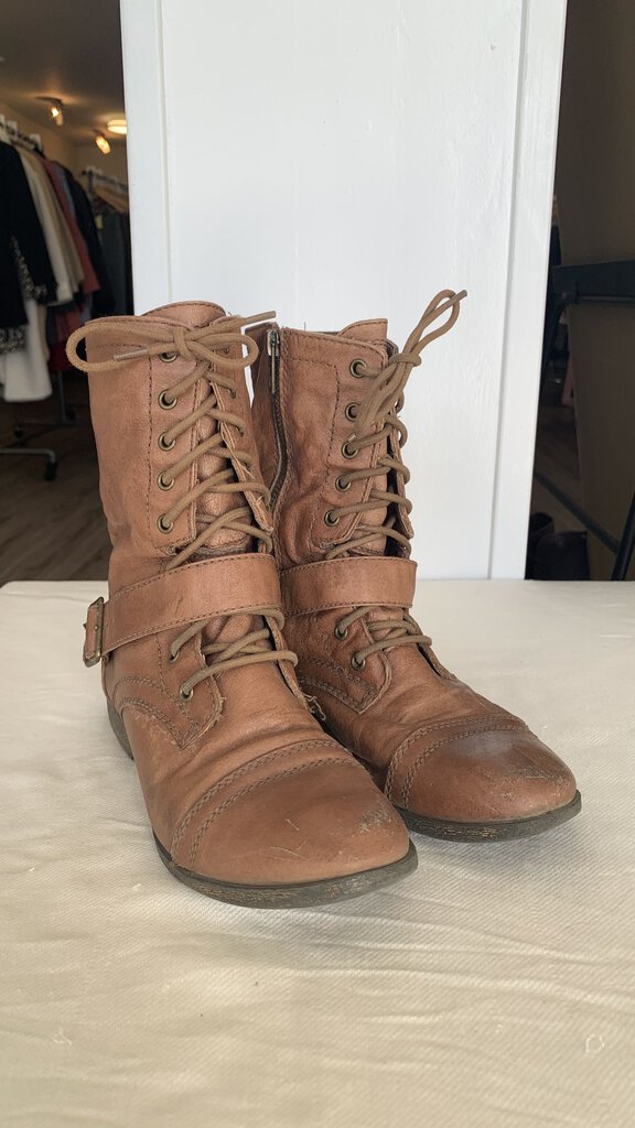 Pre-Owned Nine West Brown Lace Up Side Zip Leather Boots - SIze 7.5
