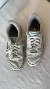 Pre-Owned Reebok White Vintage Lace Up Runners- Size 5.5