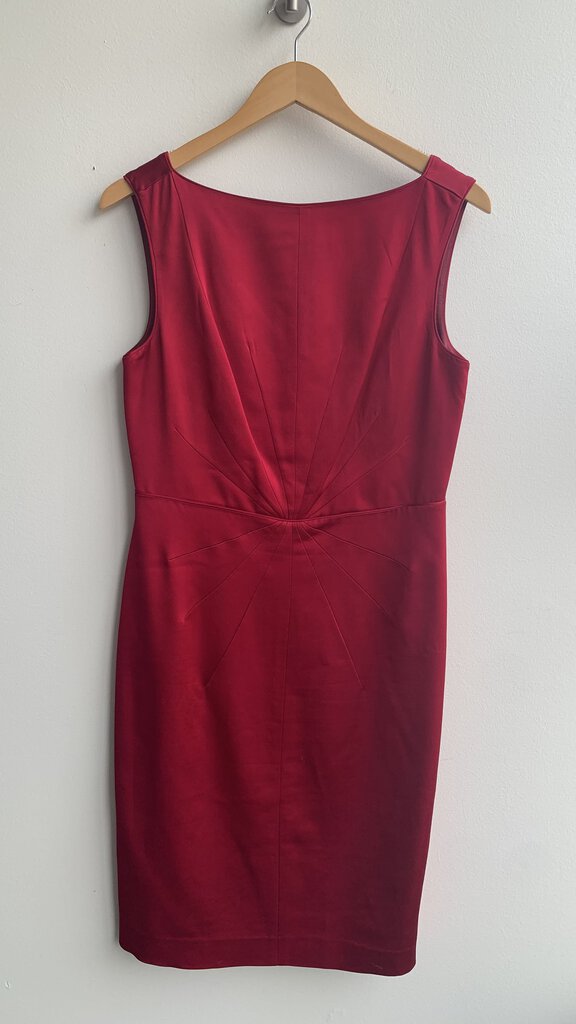 Pre-Owned Banana Republic Red Satin Sheath Dress - Size 8