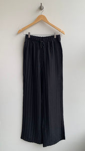 Hilary Macmillan 'Toni' Tonal Striped Stretch Waist Pant (NWT)- Size Small