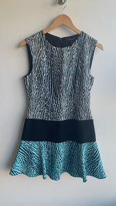 Pre-Owned BCBG Maxazria Blue/Black Animal Print Sleeveless Dress - Size 8 (NWT)