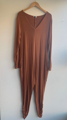 Pre-Owned Lav + Kush Brown Long SLeeve Jumpsuit - Size XXL