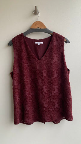 Pre-Owned Alfred Sung Red V-Neck Sleeveless Fuzzy Flower Blouse- Size X-Large