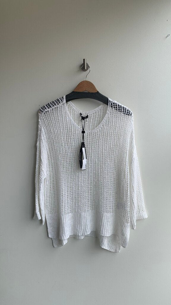 Pre-Owned Charlie B White Mesh Long Sleeve Sweater (NWT)- Size Large