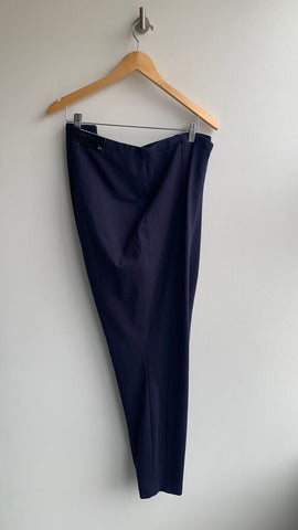 Pre-Owned Dalia Plus Navy Sits at the Waist Lined Legging (NWT)- Size 24