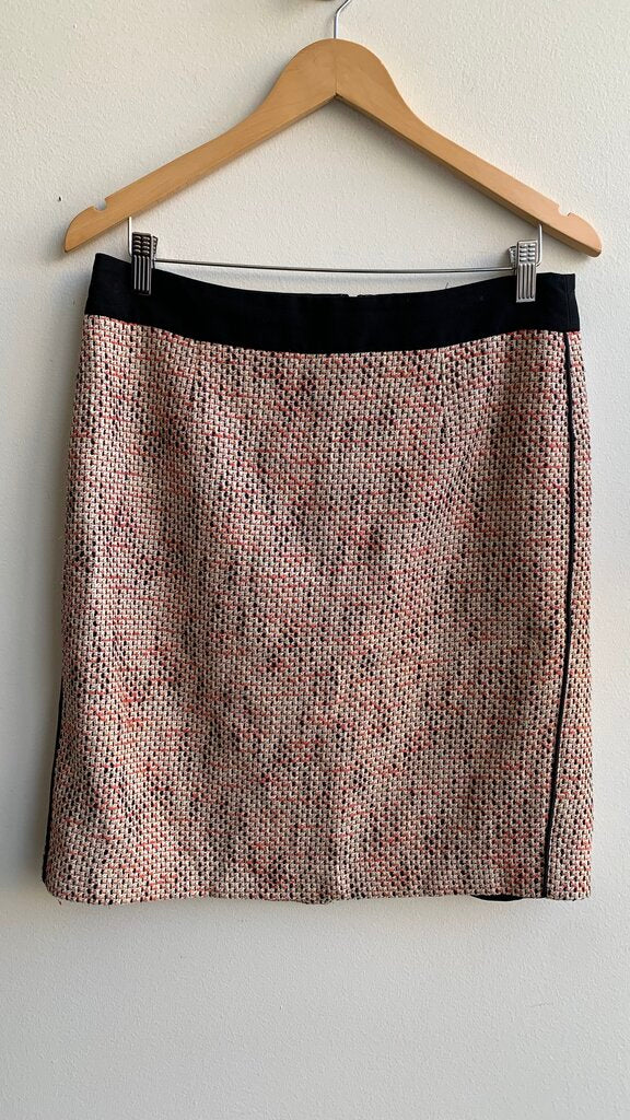 Pre-Owned Banana Republic Black Trim Taupe/Coral Tweed Pencil Skirt - Size 8