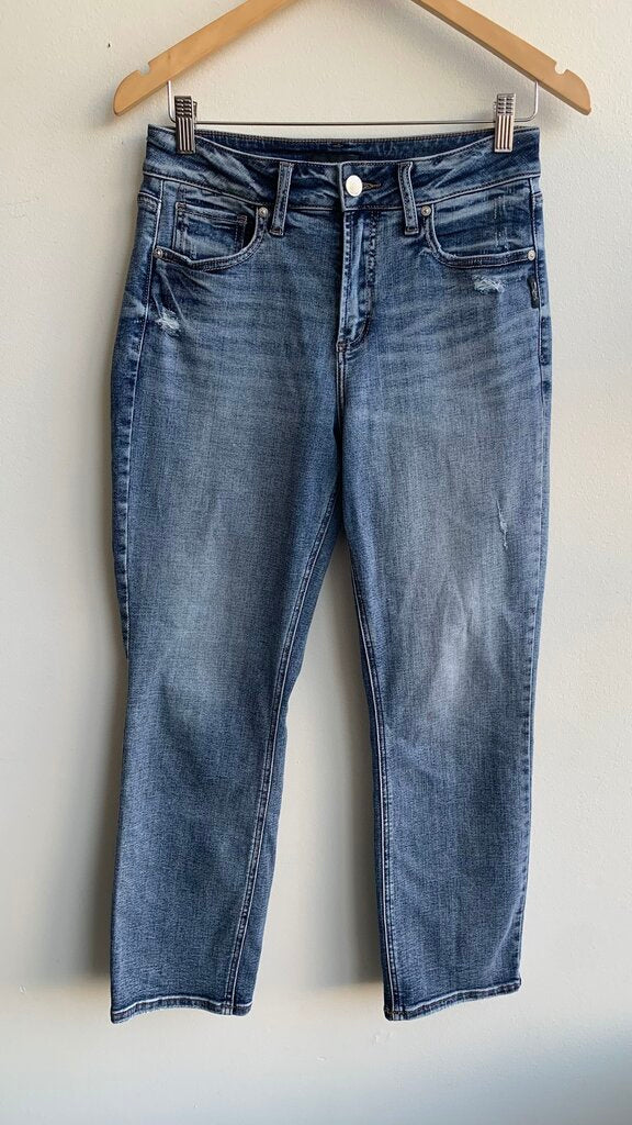 Pre-Owned Silver 'Avery' Medium Wash Straight Crop Jeans- Size W28