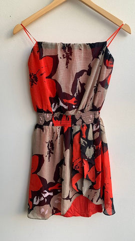 Pre-Owned Guess Red/Black Strapless Stretch Waist Dress (NWT)- Size X-Small