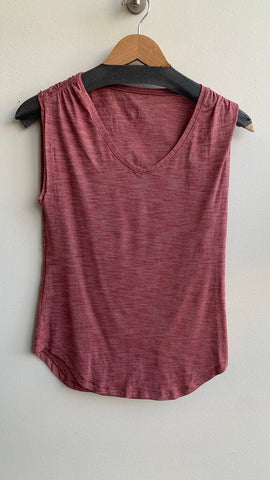 Pre-Owned Lululemon Red Cinch ShooulderTank Top- Size Small (Estimated)