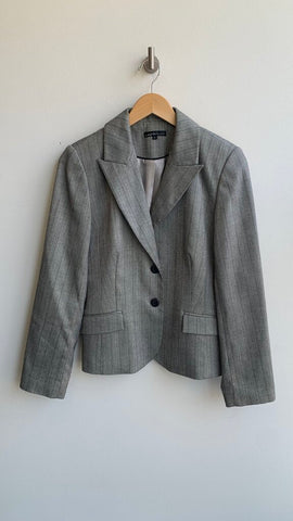 Pre-Owned Laura Studio Grey Pinstripe Blazer - SIze 8