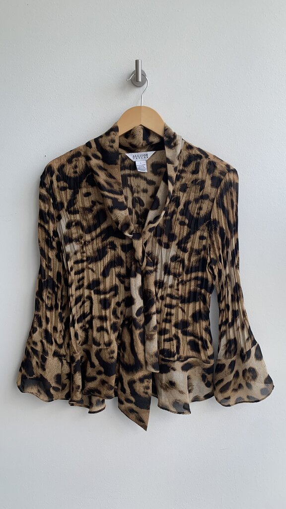 Pre-Owned Allison Taylor Leopard Print Sheer Long Sleeve Blouse - Size Large