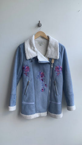 Pre-Owned Free Generation Blue Floral Embroidered Faux Suede Sherpa Lined Jacket - Size Medium