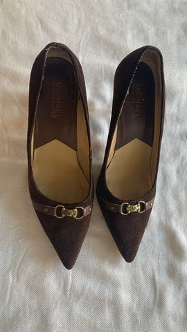 Pre-Owned Michael Kors Brown Leather MK Buckle Pointy Toe Heels - Size 8.5