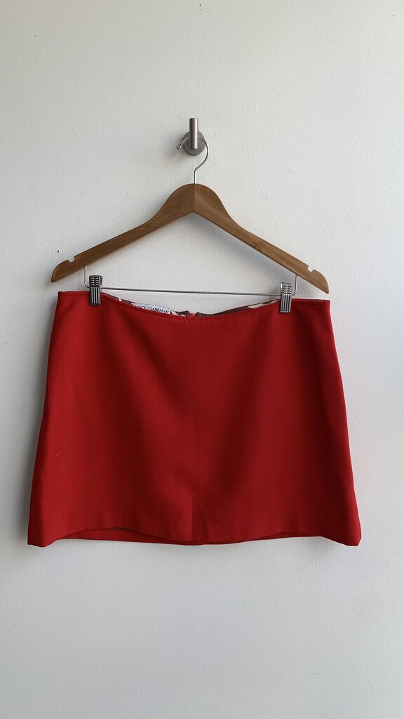 Pre-Owned Dolce & Gabbana Red Knit Mini Skirt- Size 48