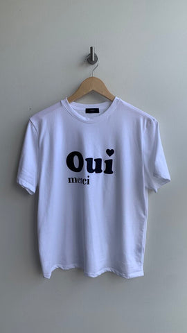 Pre-Owned Studio White Graphic 'Oui Merci' T-Shirt- Size Large