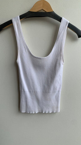 Pre-Owned Dynamite White Ribbed Knit Crop Tank Top- Size X-Small
