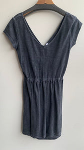 Pre-Owned RVCA Charcoal V-Neck Sleeveless Knot Back Open Dress- Size Medium