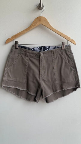 Pre-Owned Ten Tree Brown Khaki Raw Hem Shorts- Size 27