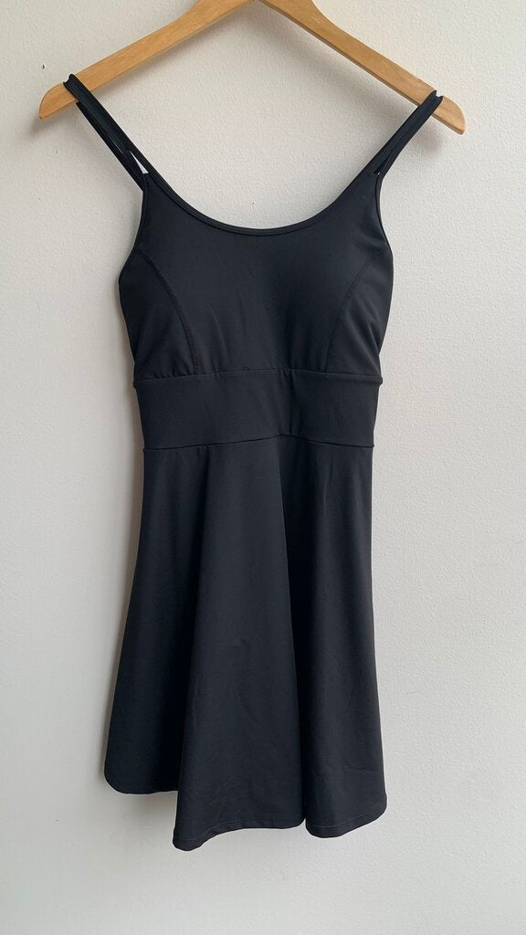 Pre-Owned Black Athletic Strappy Back Built in Shorts Tennis Dress- Size Medium
