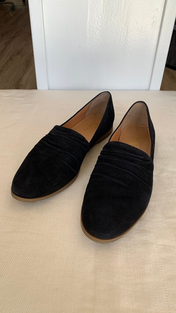Pre-Owned Franco Sarto Black Round Toe Rouched Shoes - Size 7.5