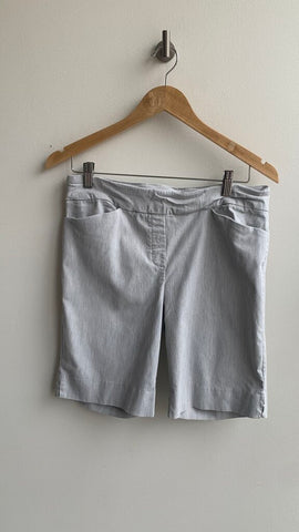 Pre-Owned Hilary Radley Grey/White Striped Shorts - Size 10