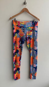 Pre-Owned Zumba Wear Bright Mosaic Print Leggings - Size Large