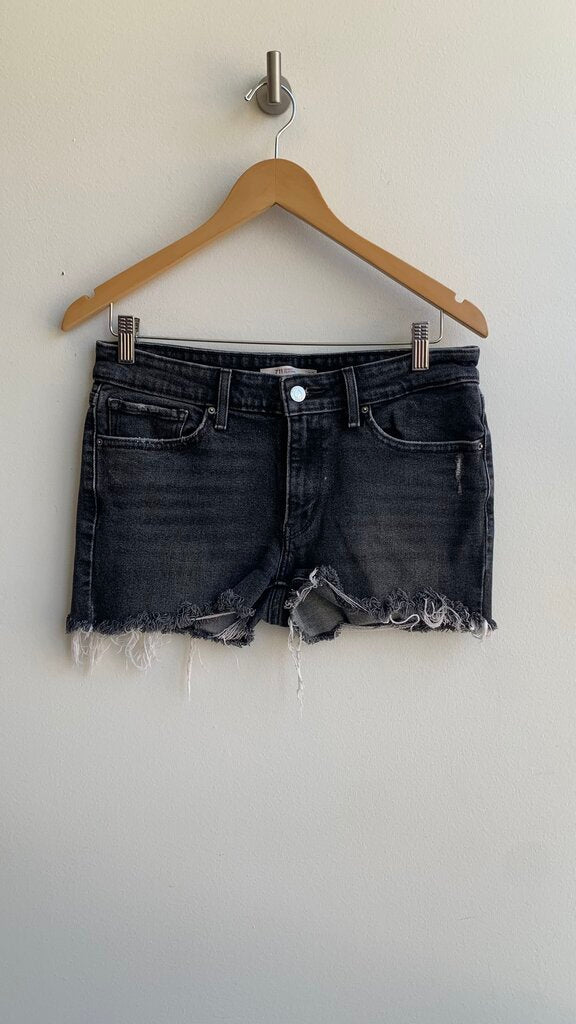 Pre-Owned Levi's Washed Black 711 Denim Raw Hem Shorts - Size 30