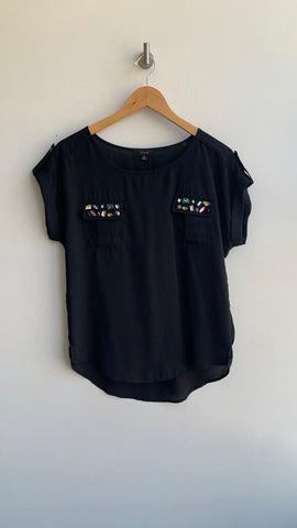 Pre-Owned Mine Black Sheer Cap Sleeve Bedazzled Breast Pocket Blouse- Size Medium