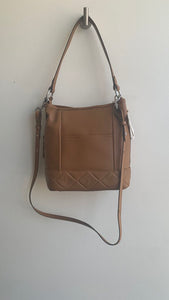 Pre-Owned Aimee Kestenberg Brown Quilted Bottom Leather Shoulder Bag/Crossbody (NWT)