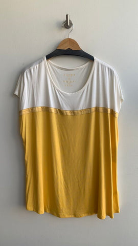 Pre-Owned Laura Cream/Yellow Cap Sleeve Top - Size 2X