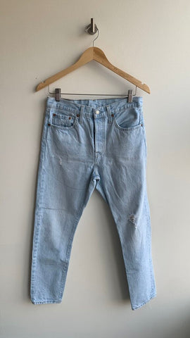 Pre-Owned Levi's Light Wash 501 Distressed Jean- Size 28